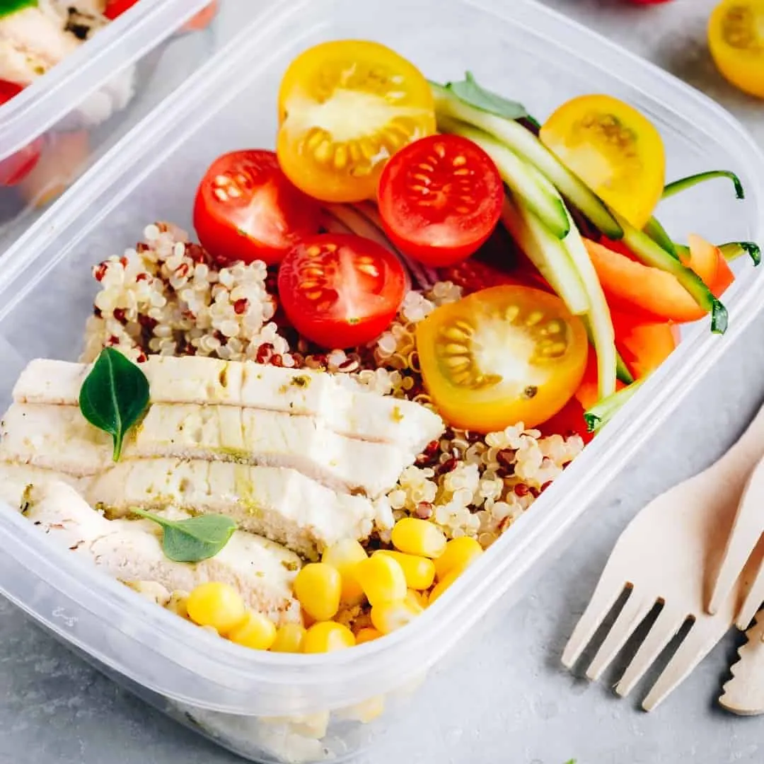 Multi-track cooking timeline for concurrent weekend meal prep